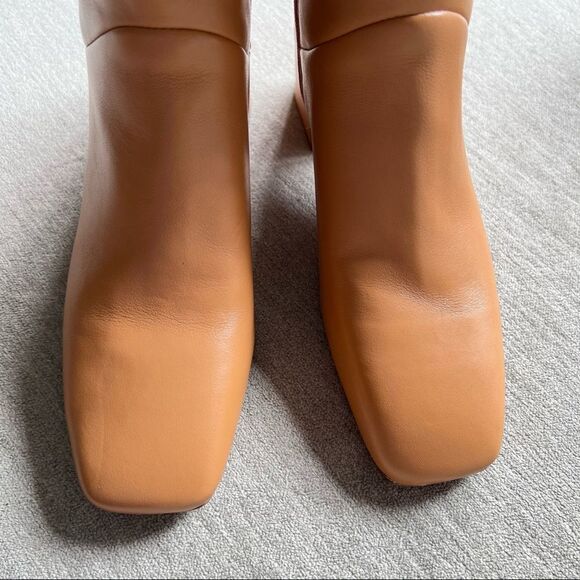 NWT Vince Kendra Knee High Lambskin Leather Heeled Boots in Tan 5.5 - Picture 8 of 9